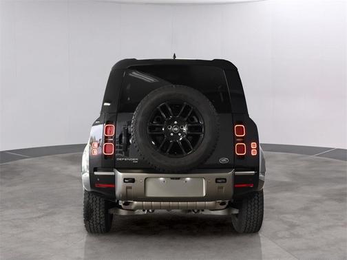 2022 Land Rover Defender 90 X-Dynamic S
