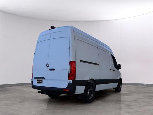 2025 Mercedes-Benz Sprinter 2500 Standard Roof