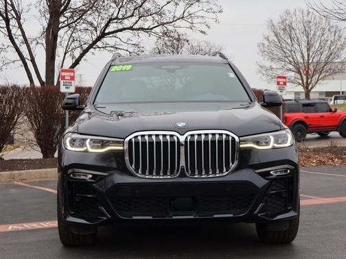 2019 BMW X7 xDrive50i