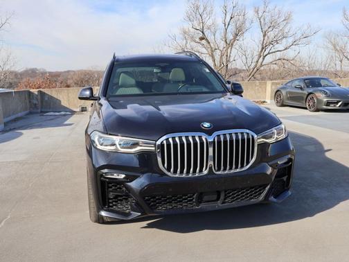 2019 BMW X7 xDrive50i