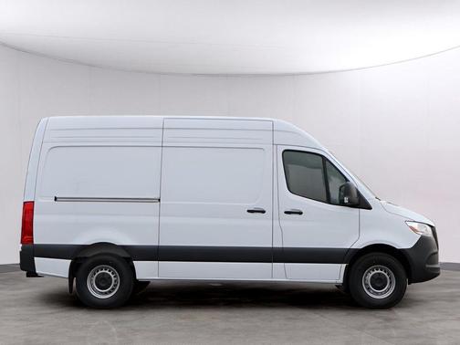 2026 Mercedes-Benz Sprinter 2500 144 WB