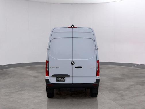 2026 Mercedes-Benz Sprinter 2500 144 WB