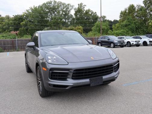 2020 Porsche Cayenne Base