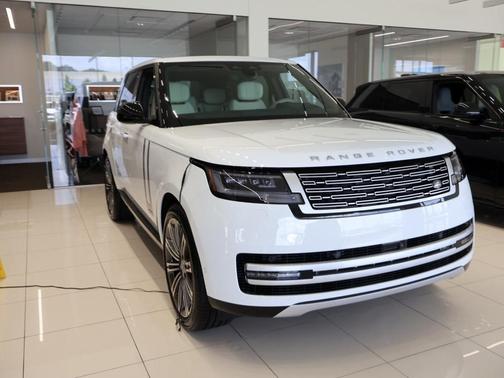 2025 Land Rover Range Rover P530 Autobiography