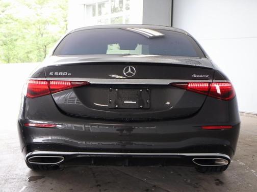 2023 Mercedes-Benz S-Class Base