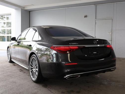 2023 Mercedes-Benz S-Class Base