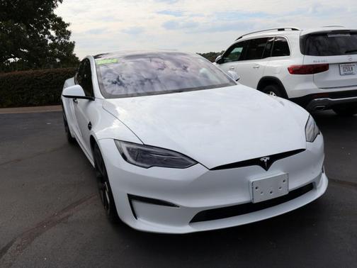 2024 Tesla Model S Base