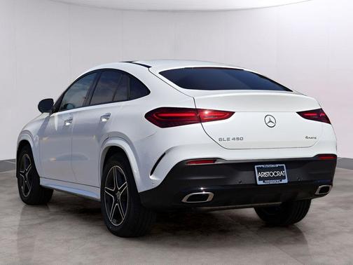 MANUFAKTUR Moonlight White Metallic 2026 Mercedes-Benz GLE 450 4MATIC