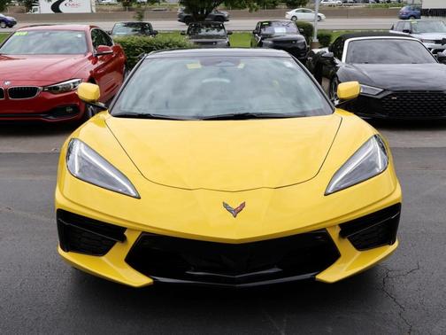2025 Chevrolet Corvette Stingray w/2LT