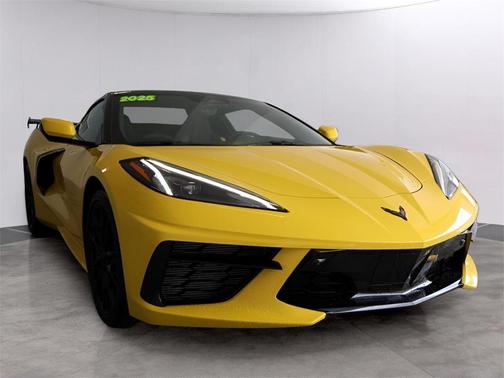 2025 Chevrolet Corvette Stingray w/2LT