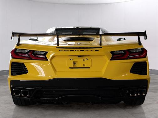 2025 Chevrolet Corvette Stingray w/2LT