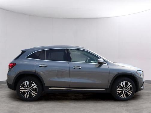 2026 Mercedes-Benz GLA 250 Base 4MATIC