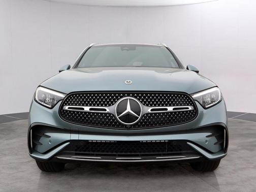 2026 Mercedes-Benz GLC 350e Base 4MATIC