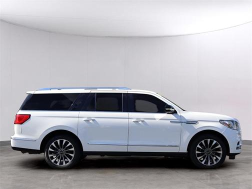 2021 Lincoln Navigator L Reserve