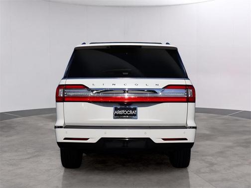 2021 Lincoln Navigator L Reserve