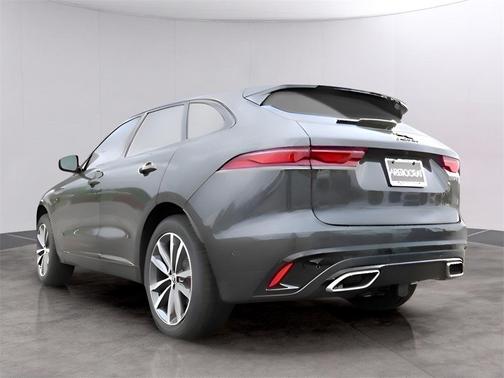 2025 Jaguar F-PACE P400 R-Dynamic S