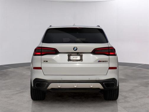 2021 BMW X5 M50i