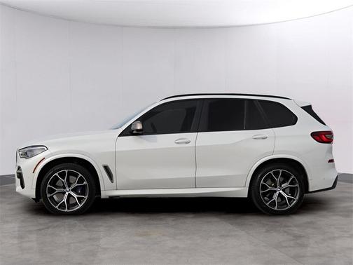 2021 BMW X5 M50i
