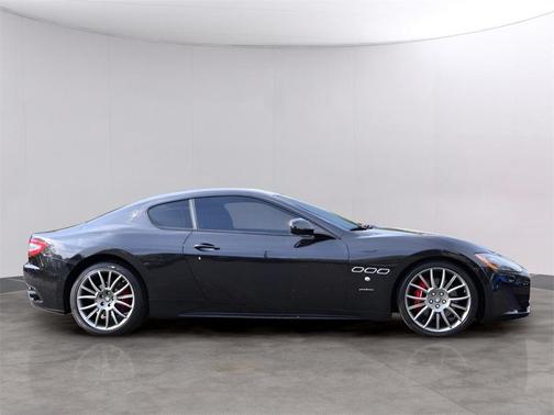 2014 Maserati GranTurismo Sport