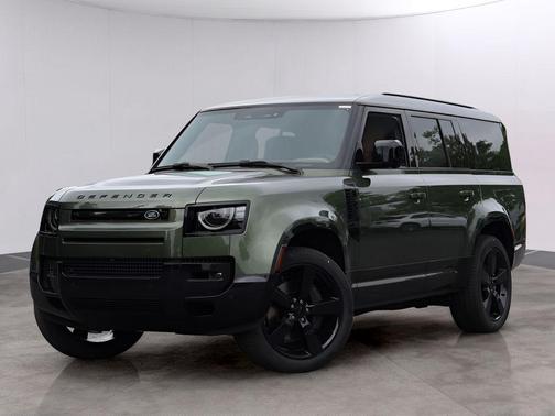 Woolstone Green 2026 Land Rover Defender P400 X-Dynamic SE