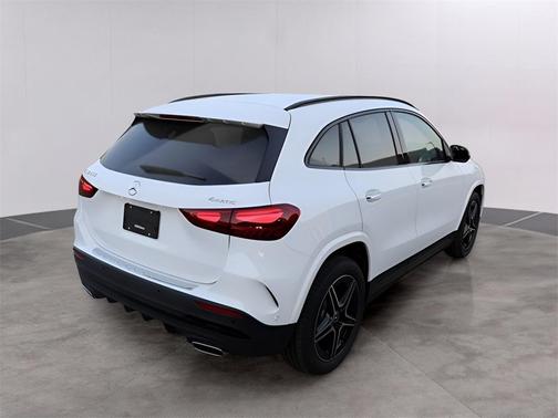 2025 Mercedes-Benz GLA 250 Base 4MATIC