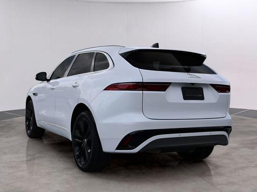 Ostuni Pearl White 2024 Jaguar F-PACE P250 R-Dynamic S