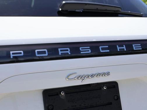 2020 Porsche Cayenne Base