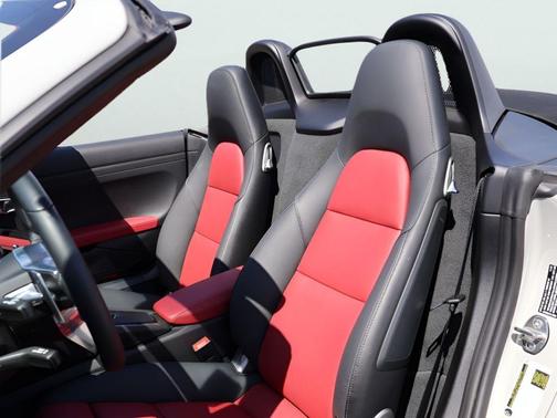 Chalk 2024 Porsche 718 Boxster S