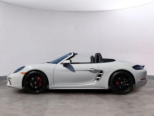Chalk 2024 Porsche 718 Boxster S