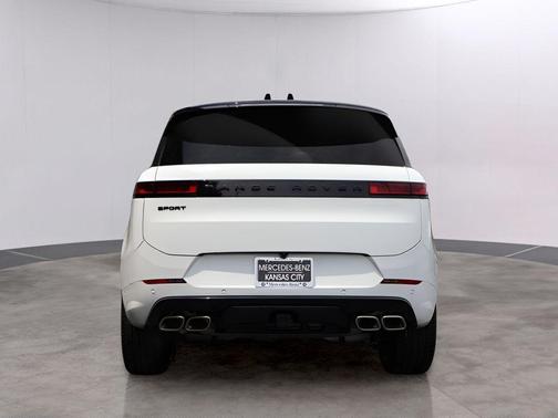 Fuji White 2025 Land Rover Range Rover Sport P530 Dynamic SE