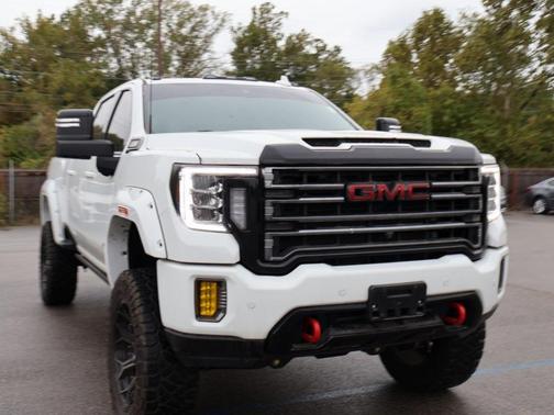 2022 GMC Sierra 2500 AT4