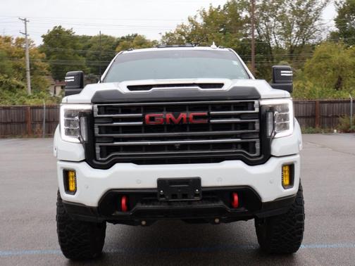 2022 GMC Sierra 2500 AT4