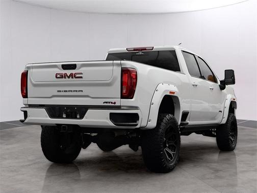 2022 GMC Sierra 2500 AT4