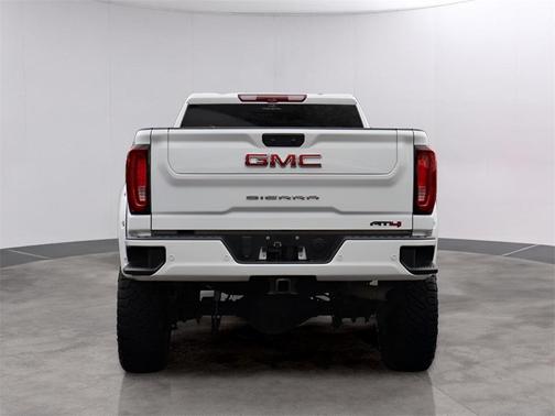 2022 GMC Sierra 2500 AT4