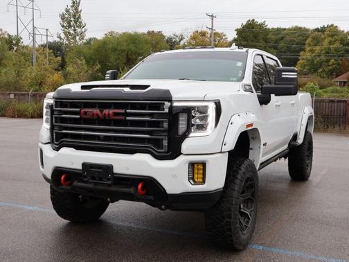2022 GMC Sierra 2500 AT4