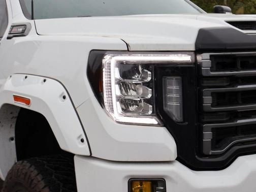 2022 GMC Sierra 2500 AT4