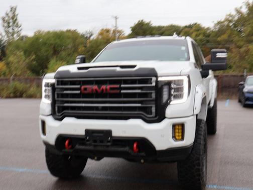 2022 GMC Sierra 2500 AT4