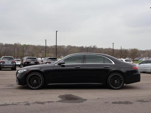 Obsidian Black 2022 Mercedes-Benz S-Class S 580 4MATIC
