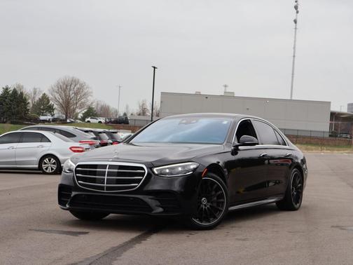 Obsidian Black 2022 Mercedes-Benz S-Class S 580 4MATIC