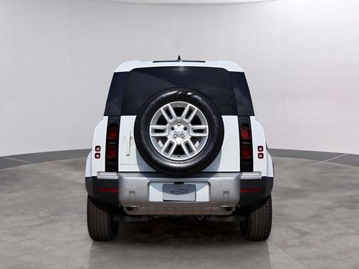 Fuji White 2025 Land Rover Defender P400 S