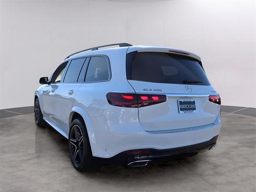 2026 Mercedes-Benz GLS 450