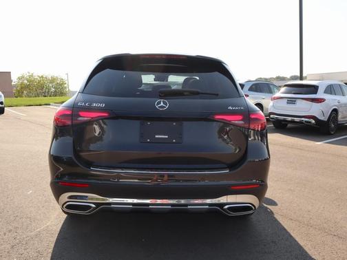 2026 Mercedes-Benz GLC 300 Base 4MATIC