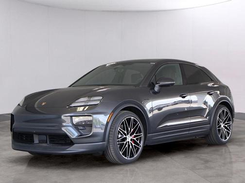 Volcano Grey Metallic 2025 Porsche Macan 4S