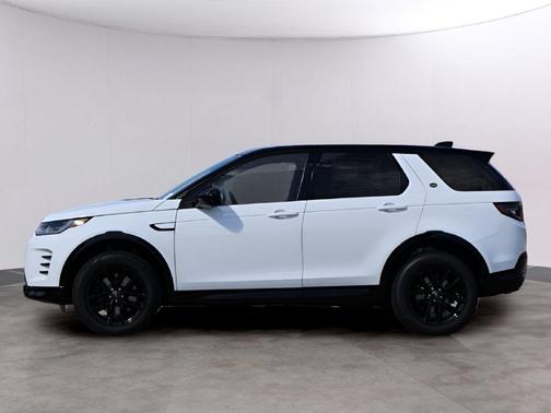 Fuji White 2026 Land Rover Discovery Sport LANDMARK