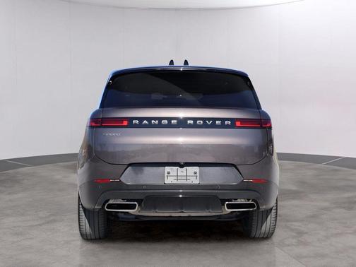 2024 Land Rover Range Rover Sport SE