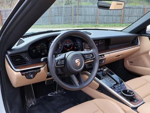 2020 Porsche 911 Carrera S