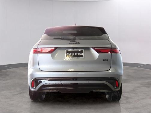 2026 Jaguar F-PACE P250 R-Dynamic S