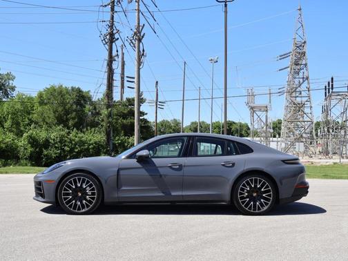Slate Gray 2025 Porsche Panamera 4