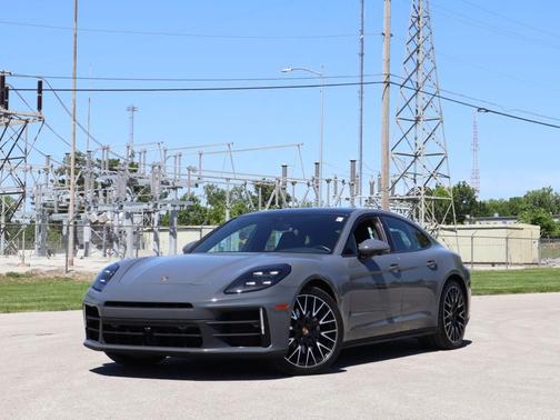 Slate Gray 2025 Porsche Panamera 4