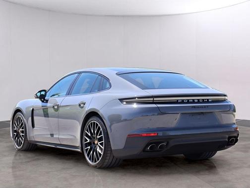 Slate Gray 2025 Porsche Panamera 4
